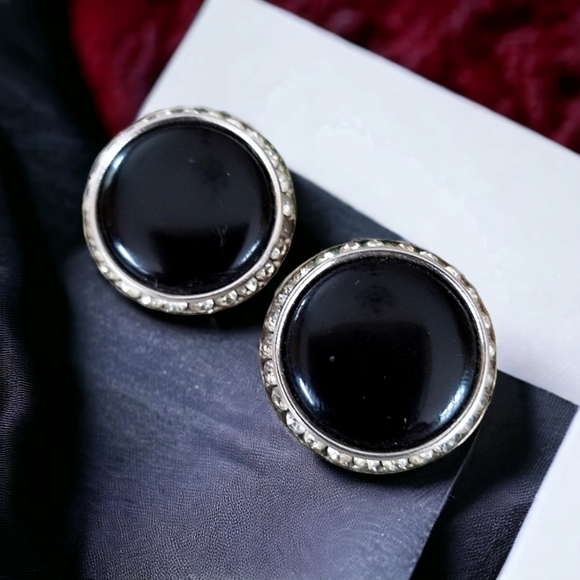 Vintage Signed Lisner Black Lucite Rhinestone Silver Tone Clip Earrings - Picture 1 of 12